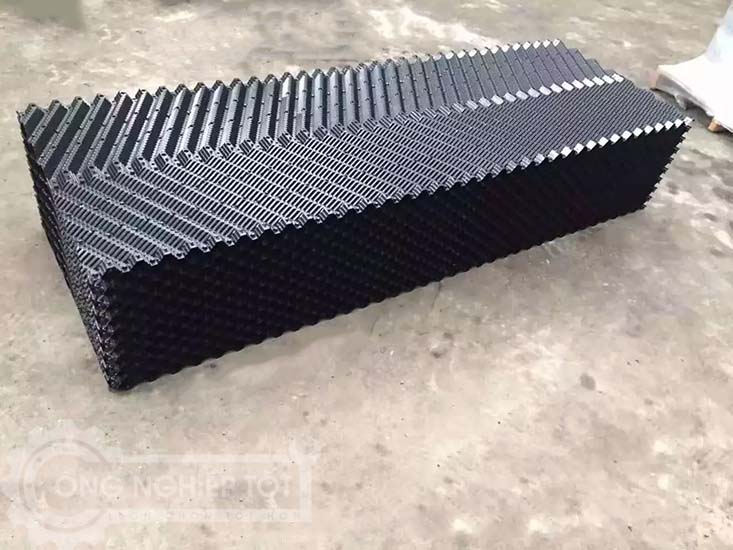 Tấm tản nhiệt tháp giải nhiệt Brentwood ảnh chụp thực tế